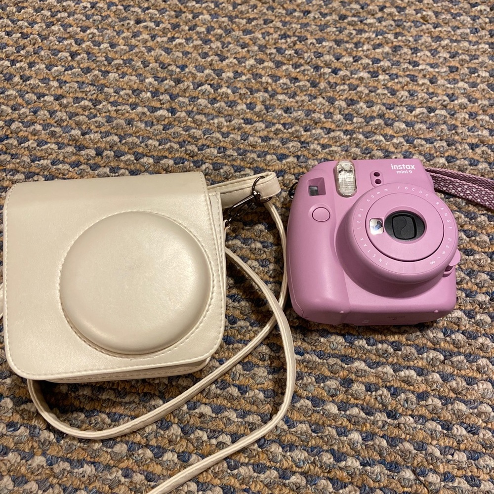 Poloriod instax mini 9 camera